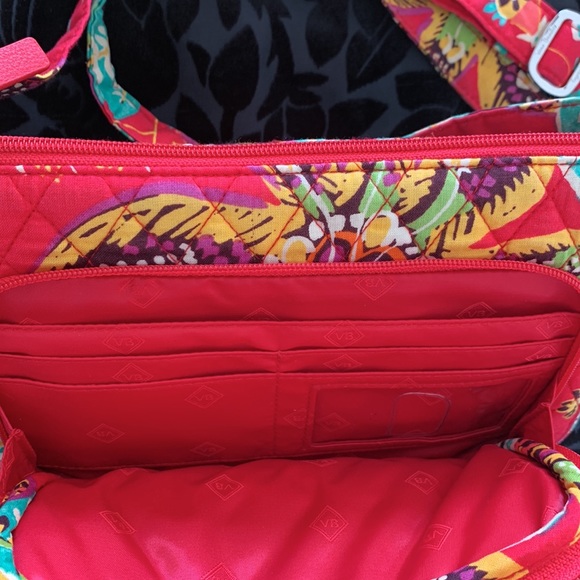 Vera Bradley Rumba Flowers Print Shoulder Little Crossbody Purse Red Quilted - Picture 5 of 15